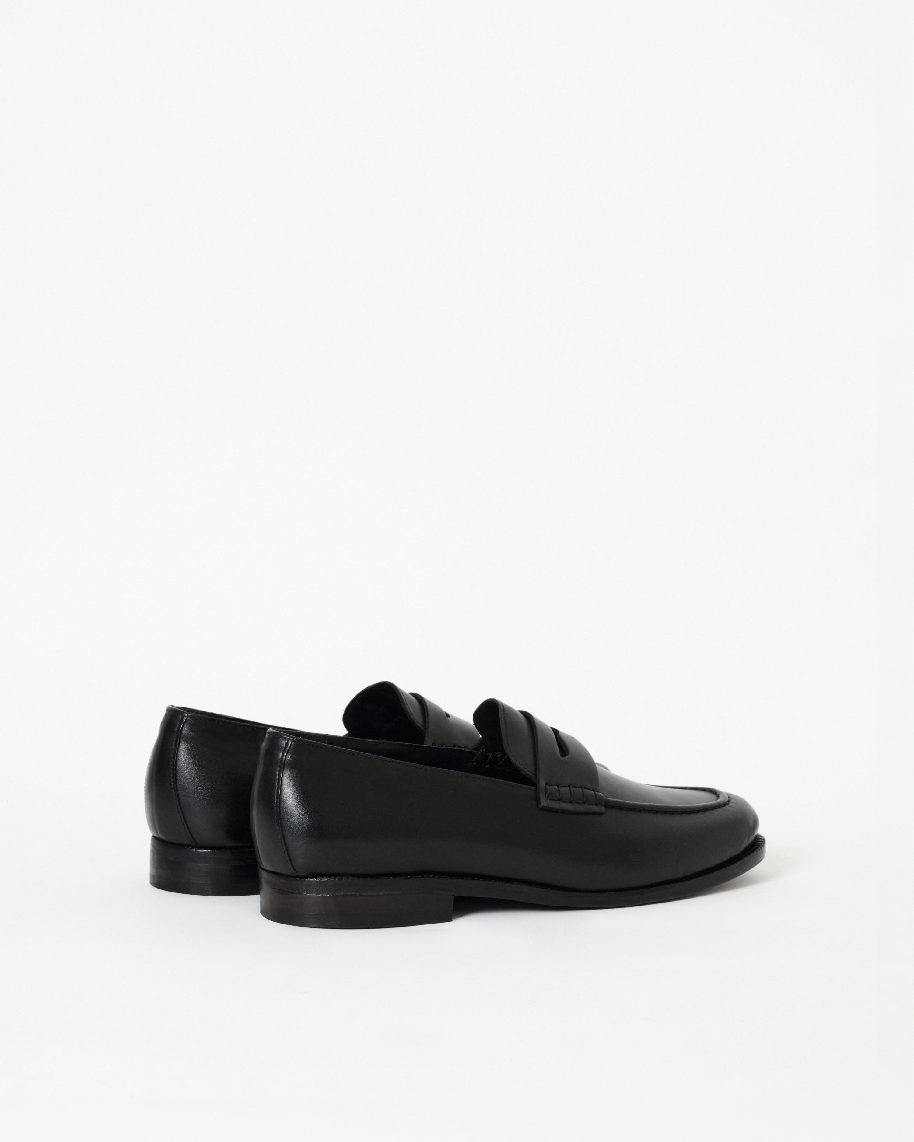 Loafer - Black