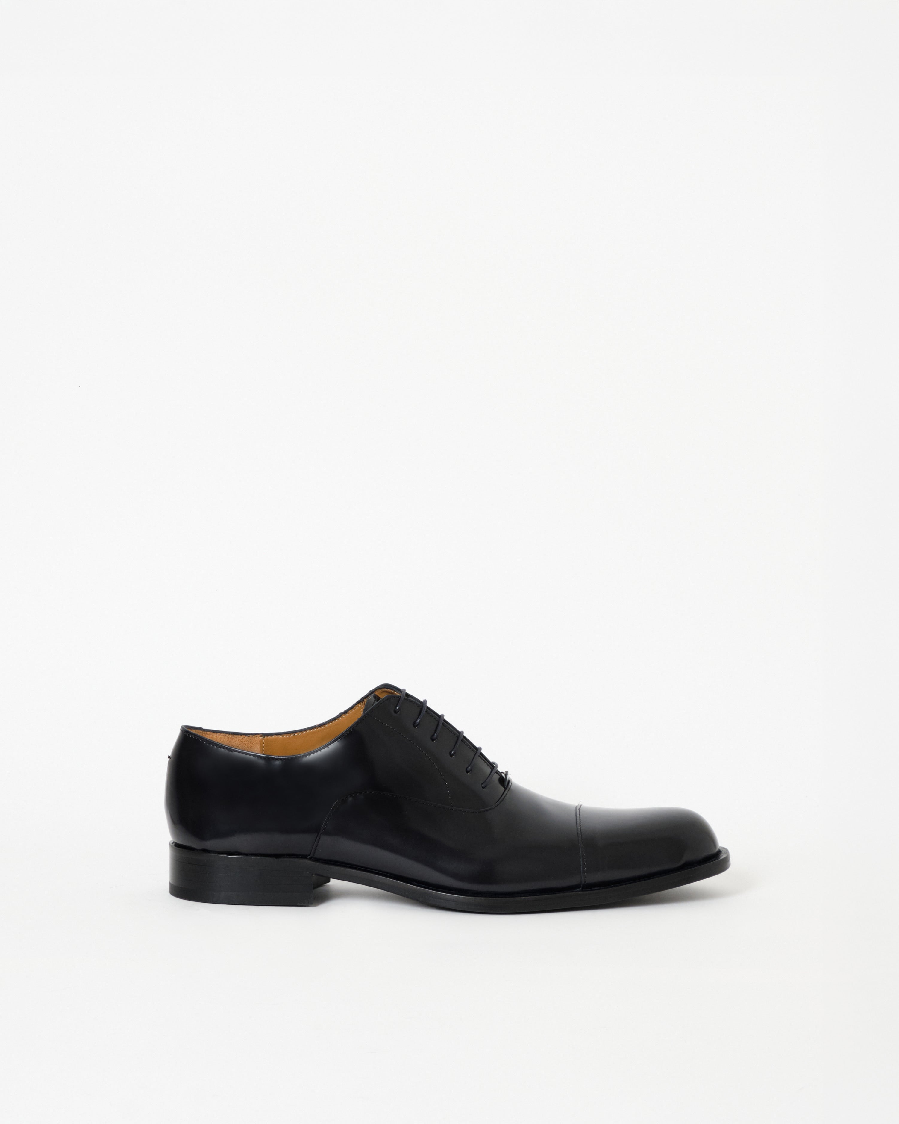 Oxford - Shiny Black